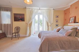 Photo 16- click for photo gallery